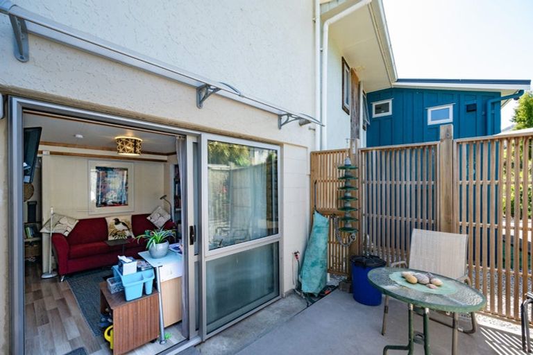 Photo of property in 1/125a Tasman Street, Nelson, 7010