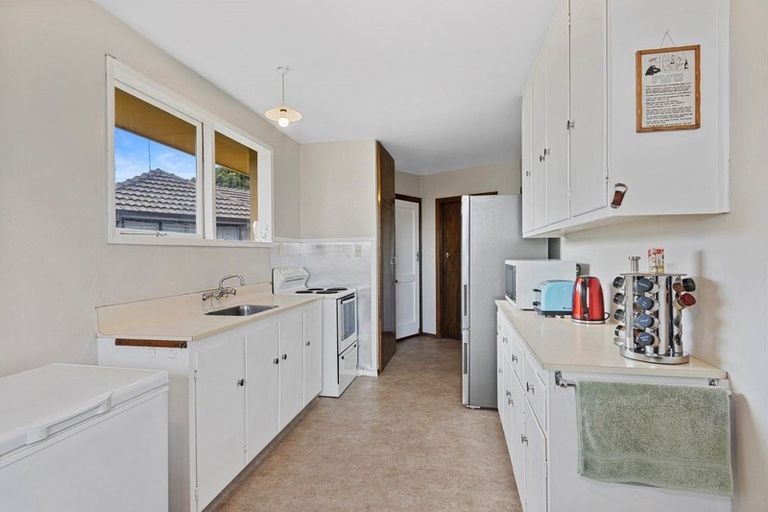 Photo of property in 35 Keighleys Road, Bromley, Christchurch, 8062