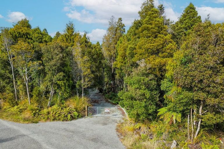 Photo of property in 5 Sadler Place, Kumara Junction, 7882