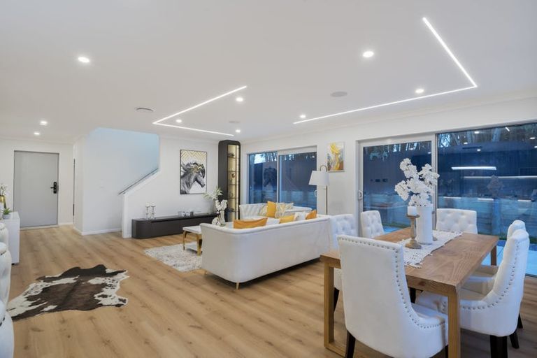 Photo of property in 41d Candia Road, Swanson, Auckland, 0614