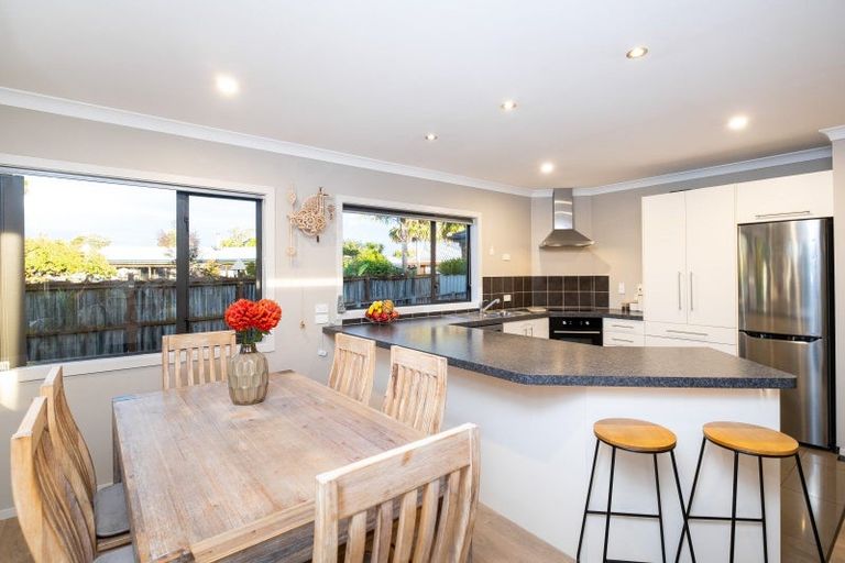 Photo of property in 36 Allens Lane, Clive, 4102