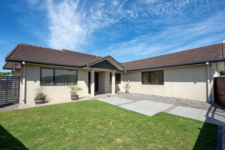 Photo of property in 1 Carroll Place, Owhata, Rotorua, 3010