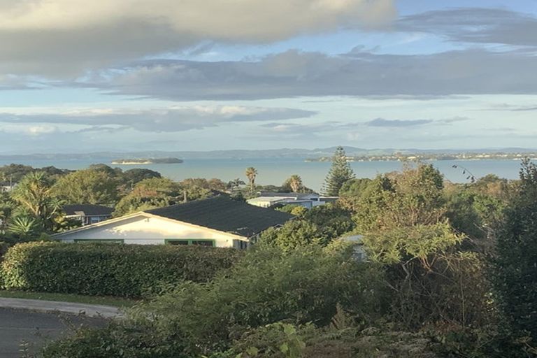 Photo of property in 3 Redcoat Place, Cockle Bay, Auckland, 2014