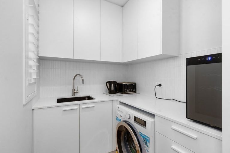 Photo of property in 91 Innes Road, St Albans, Christchurch, 8052