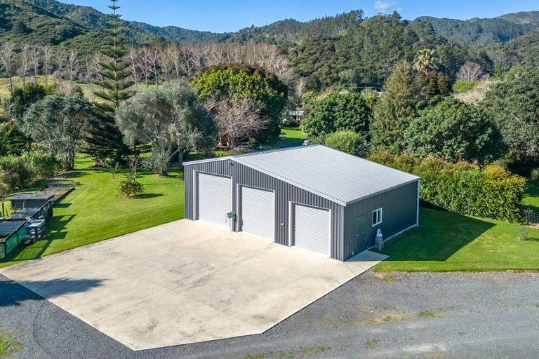 Photo of property in 75 Whangapoua Sh25 Road, Coromandel, 3506