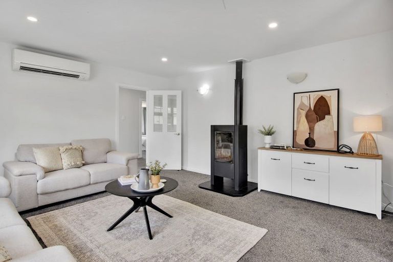 Photo of property in 21 Colac Street, Avondale, Christchurch, 8061