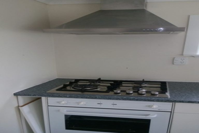 Photo of property in 14 Molesworth Street, Taita, Lower Hutt, 5011