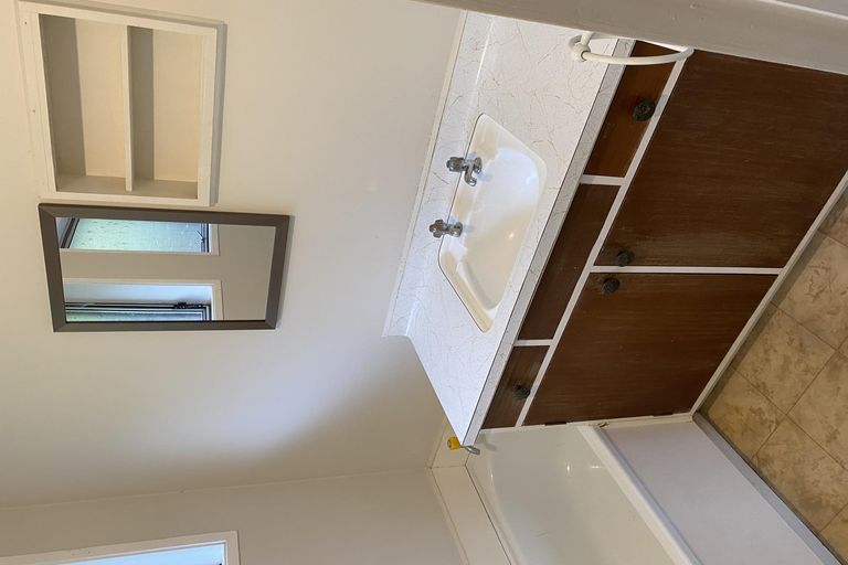 Photo of property in 1/4 Aylmer Court, Eastern Beach, Auckland, 2012