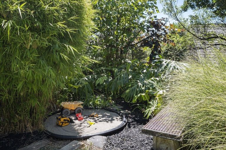 Photo of property in 72 Rewa Road, Maraetai, Auckland, 2018