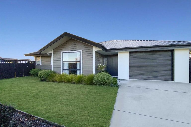 Photo of property in 35 Brancion Street, Halswell, Christchurch, 8025