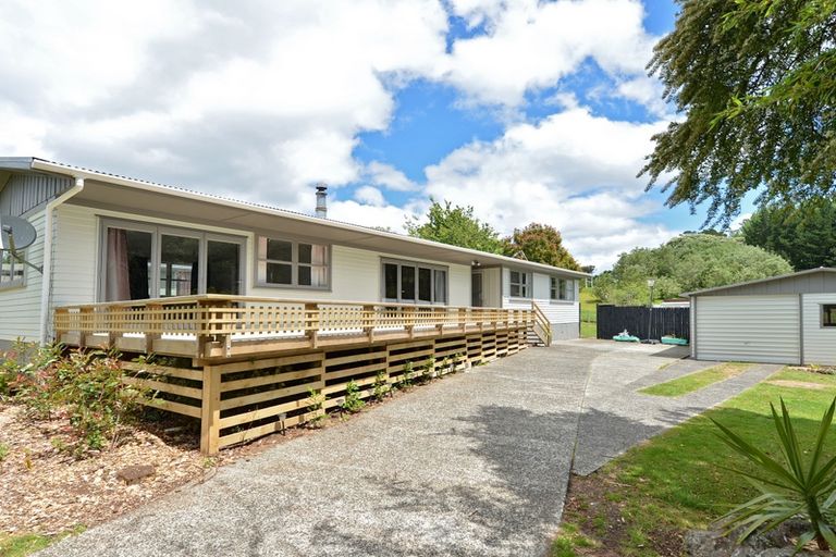 Photo of property in 38 Dip Road, Te Kamo, Whangarei, 0112