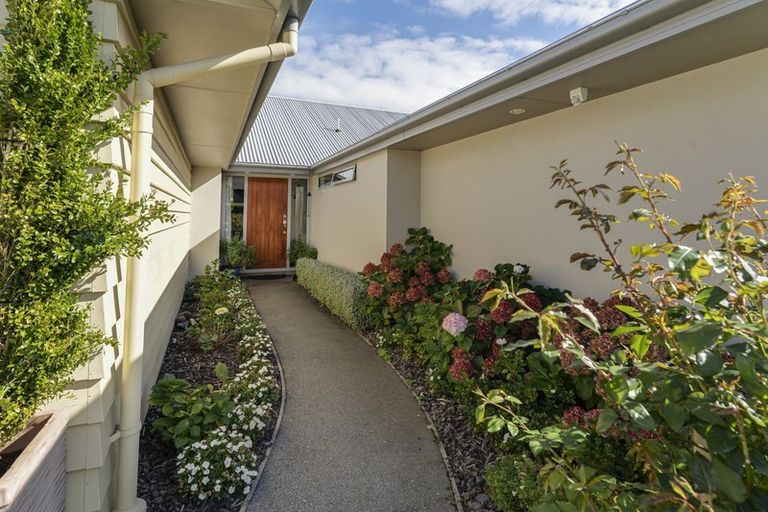 Photo of property in 8 Robertson Court, Cromwell, 9310