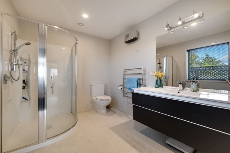 Photo of property in 10 Happy Home Road, Westmorland, Christchurch, 8025