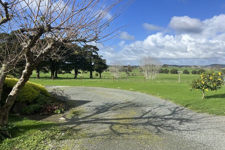 Photo of property in 758 Kaiwaka-mangawhai Road, Hakaru, Wellsford, 0975