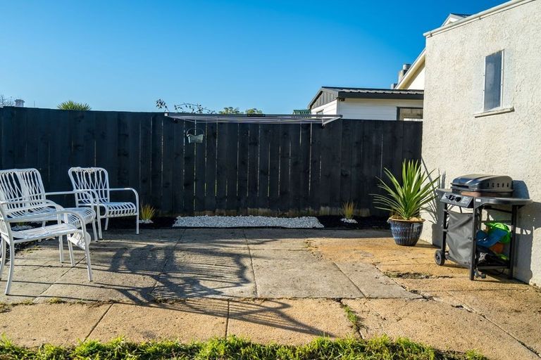 Photo of property in 73 Fawcett Street, South Dunedin, Dunedin, 9012