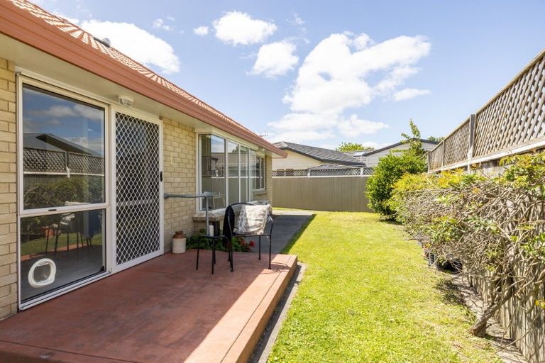 Photo of property in 5/212 Grove Road, Mayfair, Hastings, 4122