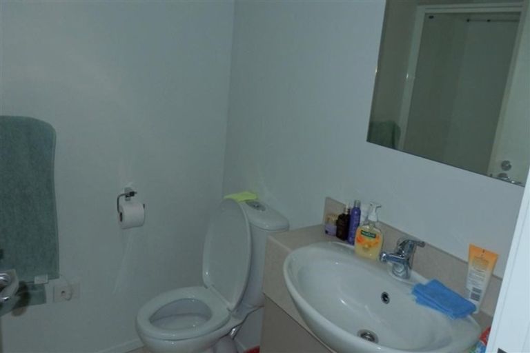 Photo of property in 3/25 Opito Way, East Tamaki, Auckland, 2013