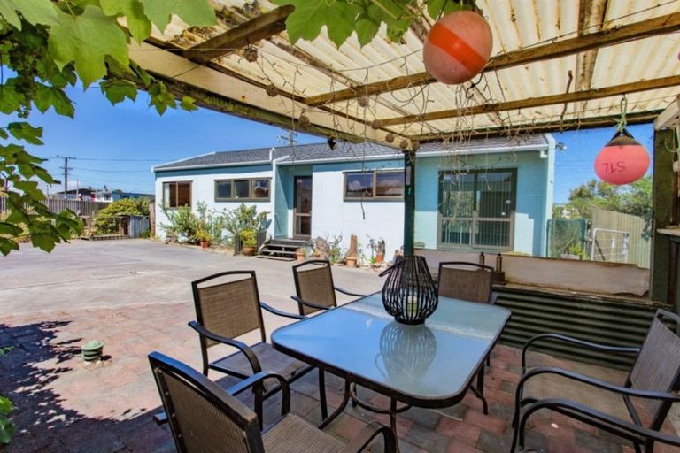 Photo of property in 32 Wainui Street, Koitiata, Whanganui, 4581
