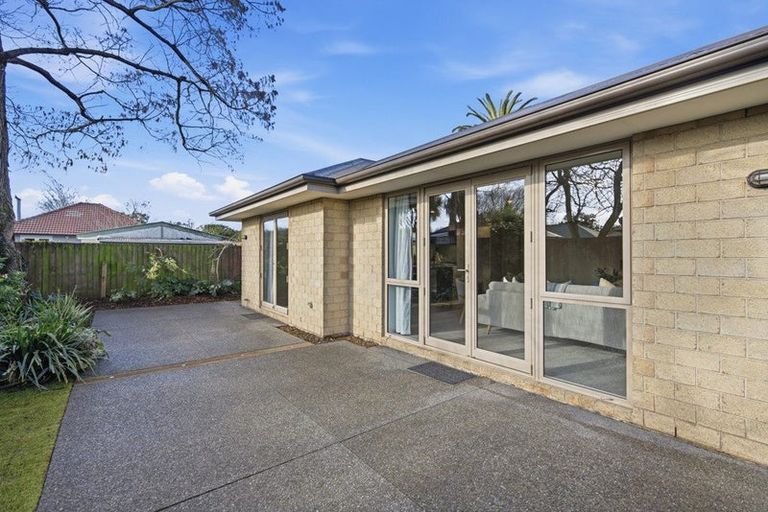 Photo of property in 34a Greenwood Close, Mairehau, Christchurch, 8013