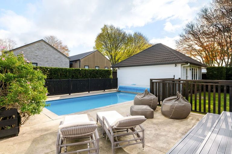 Photo of property in 6 Strowan Avenue, Fairfield, Hamilton, 3214