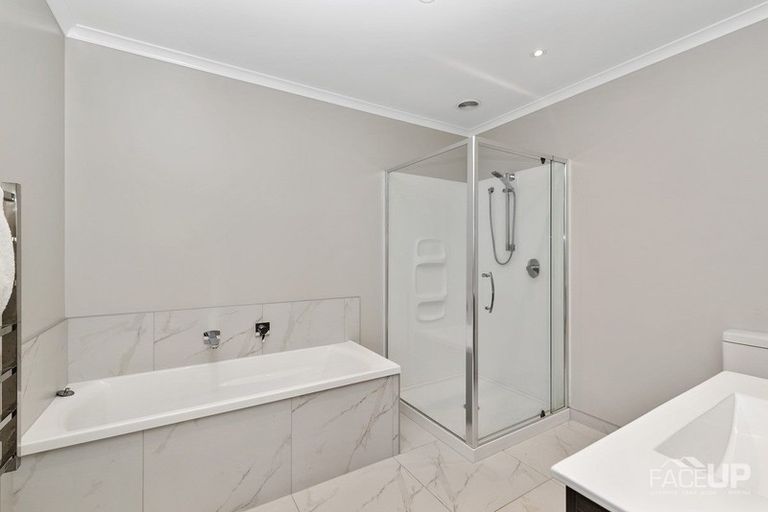 Photo of property in 6 Tuatua Road, Hobsonville, Auckland, 0616