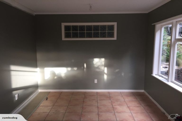 Photo of property in 87 Mountbatten Avenue, Hillcrest, Auckland, 0627