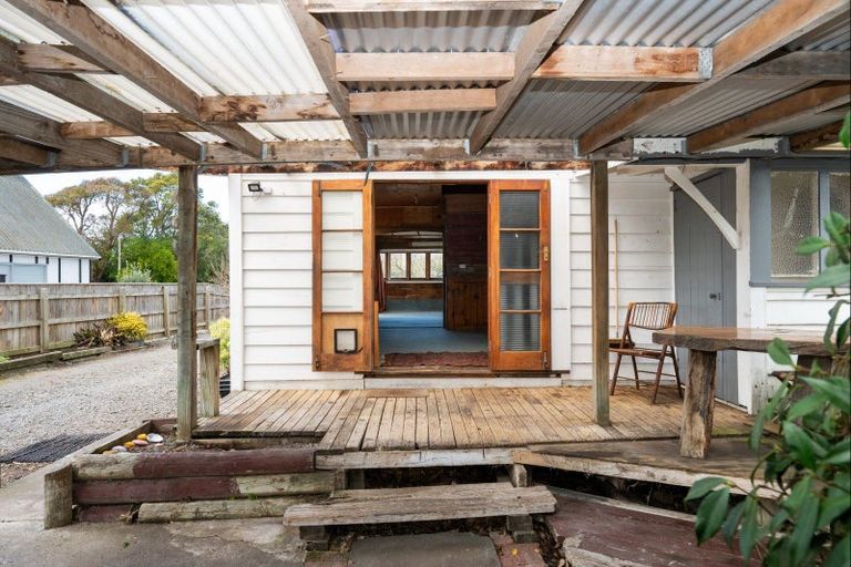 Photo of property in 14 Oregon Road, Te Awanga, 4102