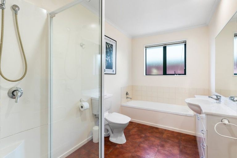 Photo of property in 128 William Brittan Avenue, Halswell, Christchurch, 8025