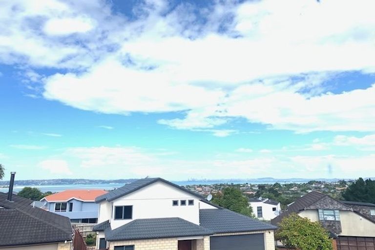 Photo of property in 155c Hobsonville Road, West Harbour, Auckland, 0618