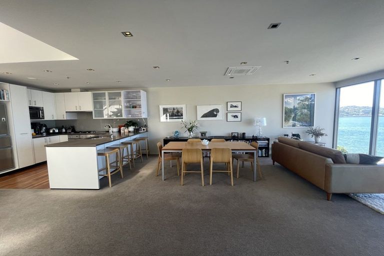 Photo of property in Patent 326 Apartments, 503s/326 Evans Bay Parade, Hataitai, Wellington, 6021