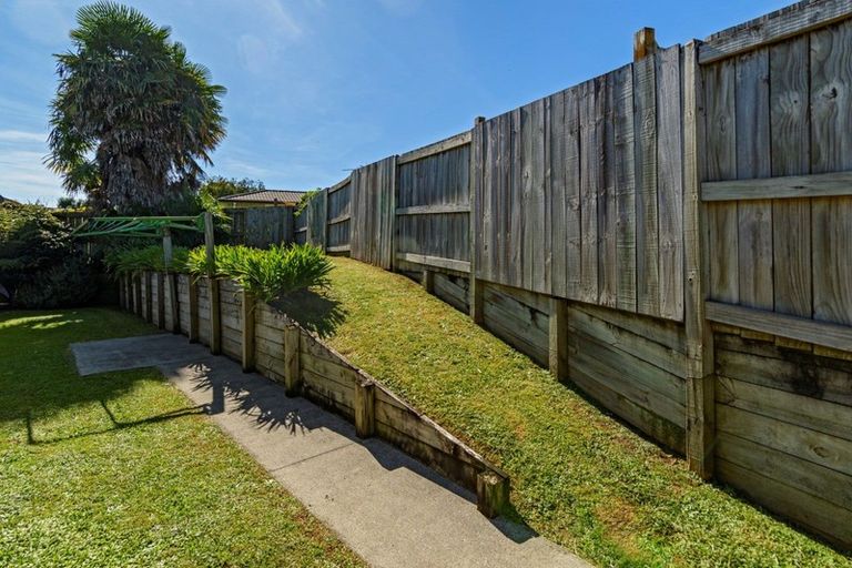 Photo of property in 8 Brackenburn Drive, Ohauiti, Tauranga, 3112