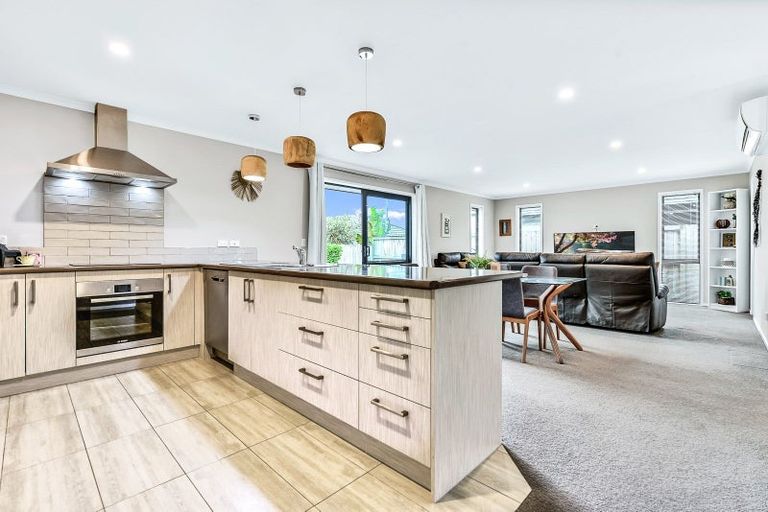 Photo of property in 7 Waikai Close, Ruakura, Hamilton, 3214