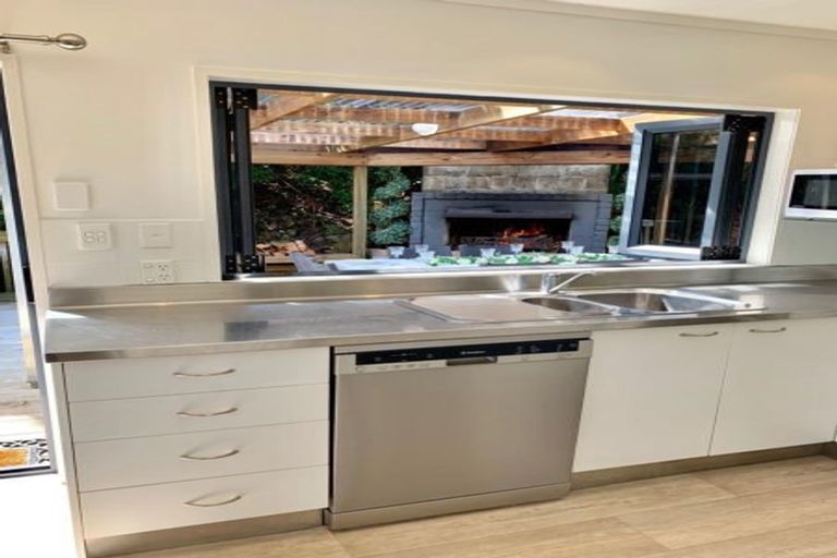 Photo of property in 37 Olsen Avenue, Mangawhai Heads, Mangawhai, 0505