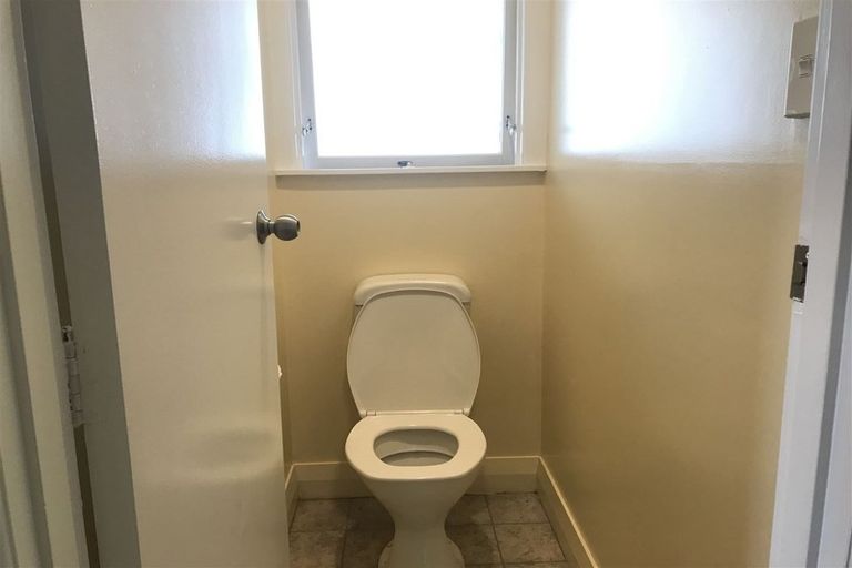 Photo of property in 1/291 Hillsborough Road, Hillsborough, Auckland, 1042