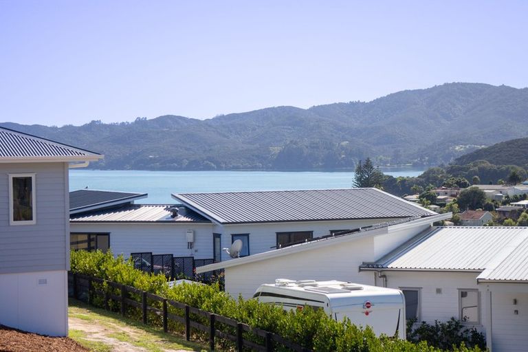 Photo of property in 27 Lori Lane, Coopers Beach, 0420