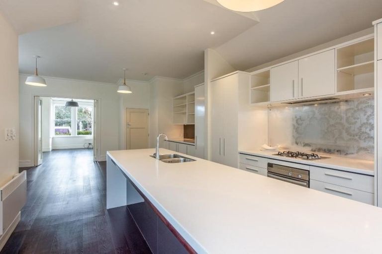 Photo of property in 12 Roy Street, Newtown, Wellington, 6021