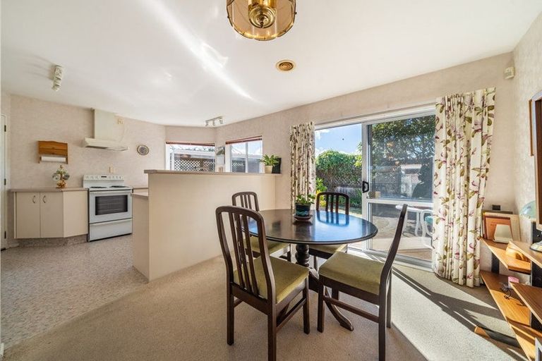 Photo of property in 3/25 Lane Street, Wallaceville, Upper Hutt, 5018