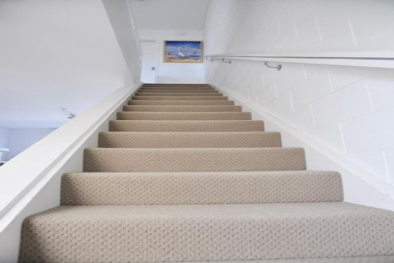 Photo of property in 9/72 Kitchener Road, Milford, Auckland, 0620