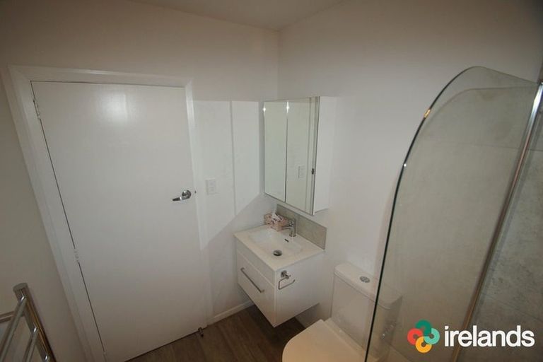 Photo of property in 2/124 Aldwins Road, Phillipstown, Christchurch, 8062