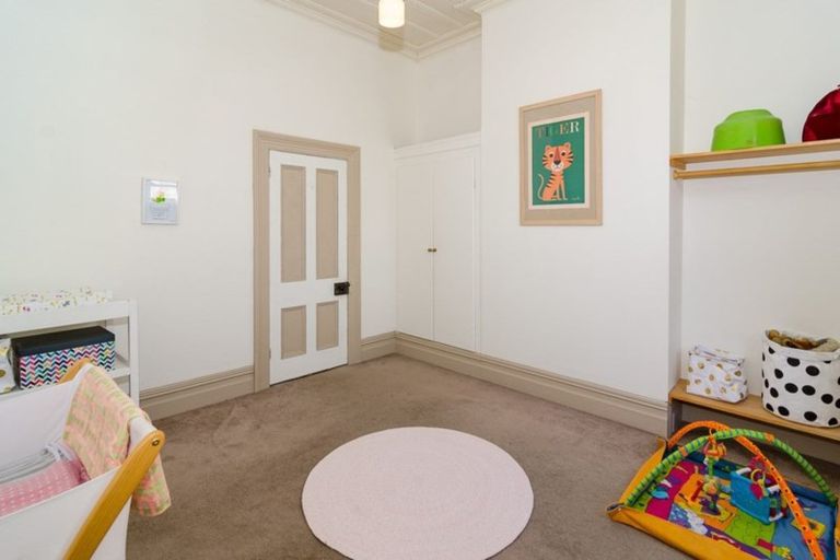 Photo of property in 144 South Road, Caversham, Dunedin, 9012