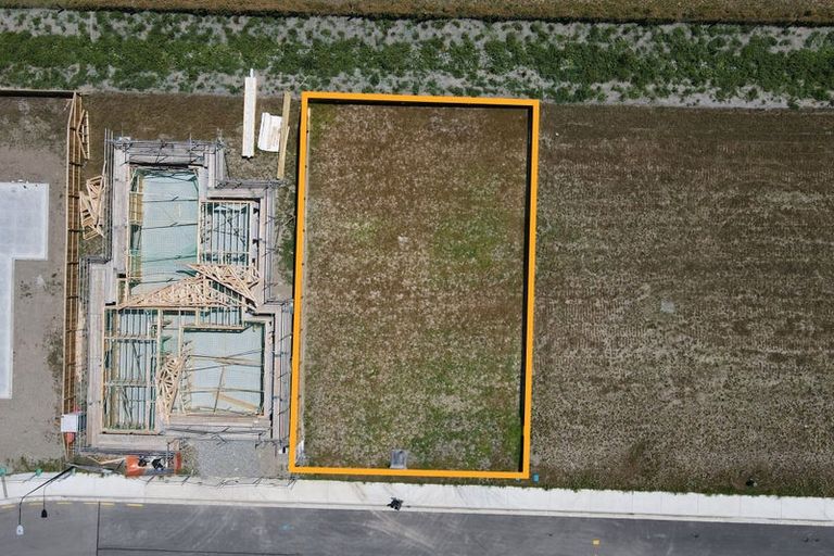 Photo of property in 21 Mehrtens Crescent, Woodend, 7691