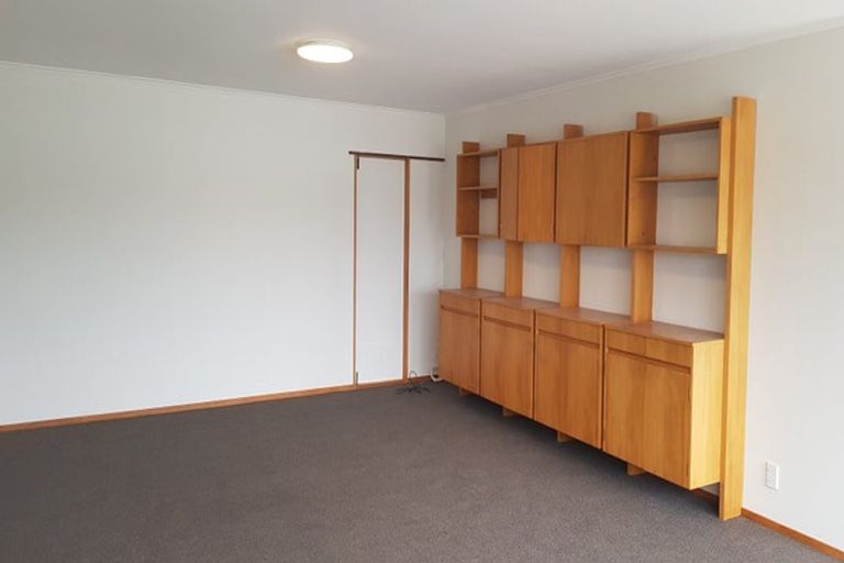 Photo of property in 2/9 Wilkinson Street, Oriental Bay, Wellington, 6011