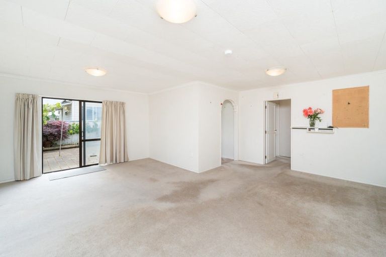 Photo of property in 17 Russell Street, Feilding, 4702