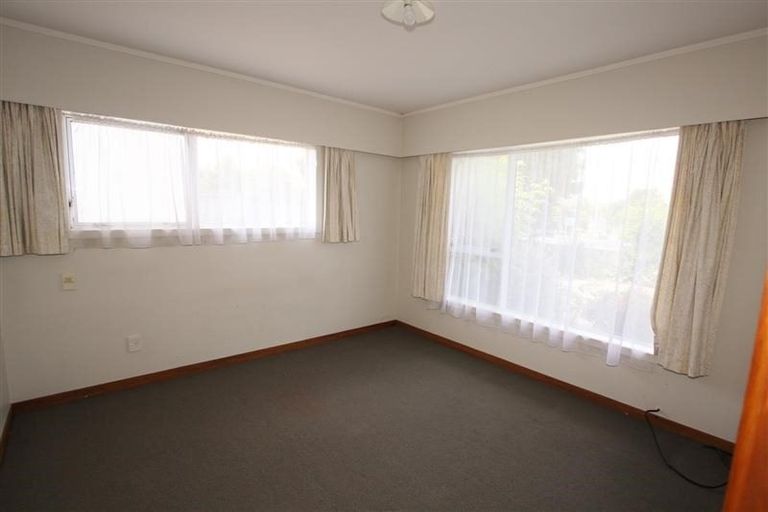 Photo of property in 2/268 Pakuranga Road, Pakuranga Heights, Auckland, 2010