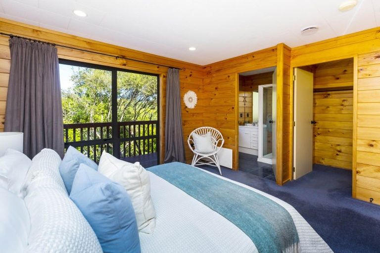 Photo of property in 3 Sunnyview Drive, Brown Owl, Upper Hutt, 5018