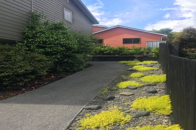 Photo of property in 92b Coronation Road, Hillcrest, Auckland, 0627