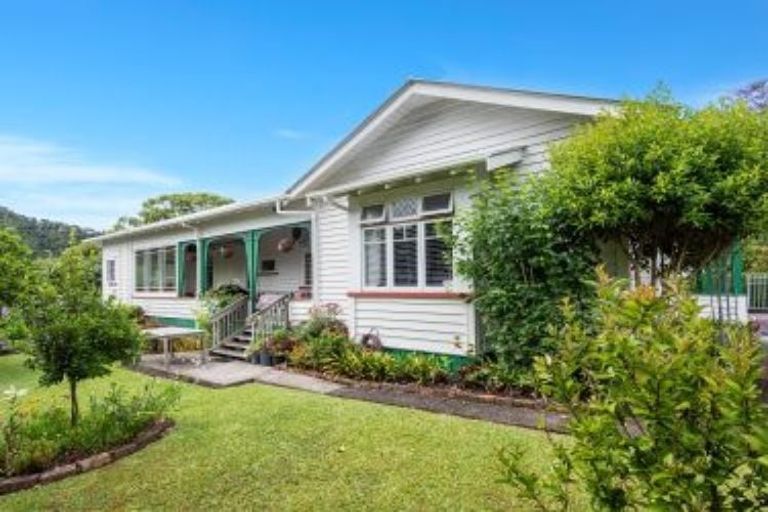 Photo of property in 76 Hatea Drive, Regent, Whangarei, 0112