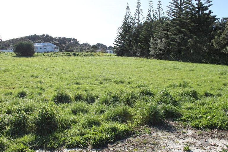Photo of property in 12 Atkinson Avenue, Otaki Beach, Otaki, 5512