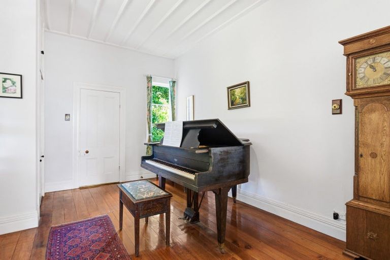 Photo of property in 1022 No 2 Line, Fordell, Whanganui, 4572