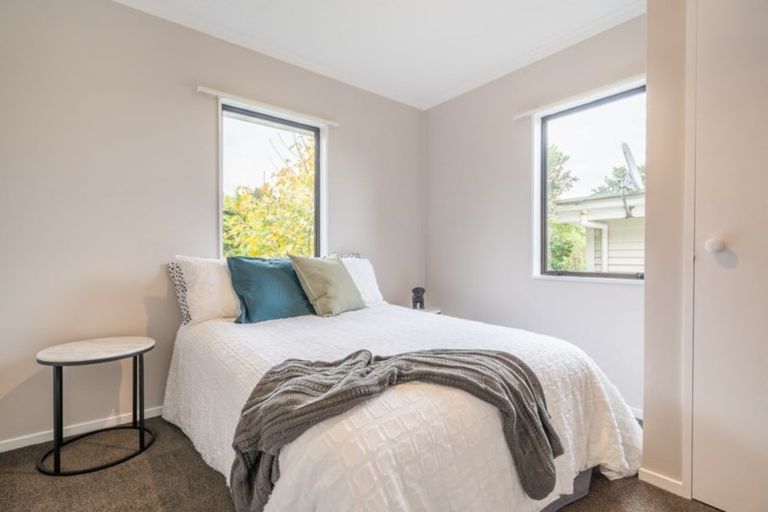 Photo of property in 24 Gavin Road, Raumati Beach, Paraparaumu, 5032